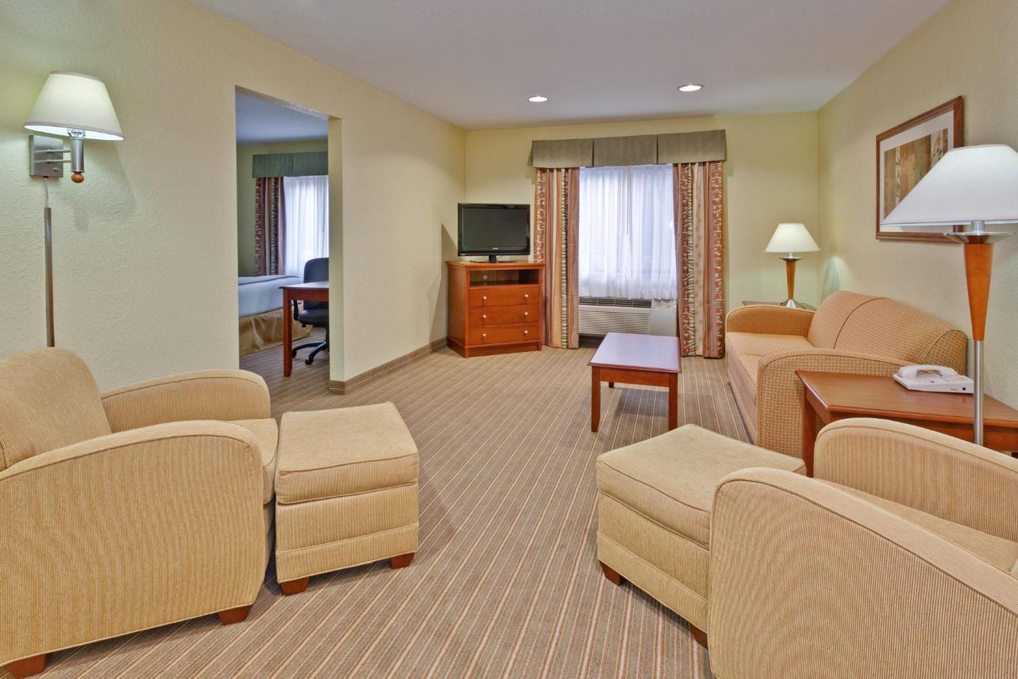 Hurricane Holiday Inn Express Winfield - Teays Valley, An Ihg Hotel מראה חיצוני תמונה